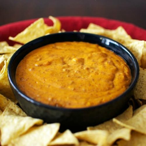 Copycat Chili’s Skillet Queso - Cupcake Diaries