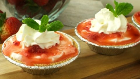 Mini No Bake Strawberry Cheesecakes