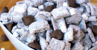 S'mores Muddy Buddies