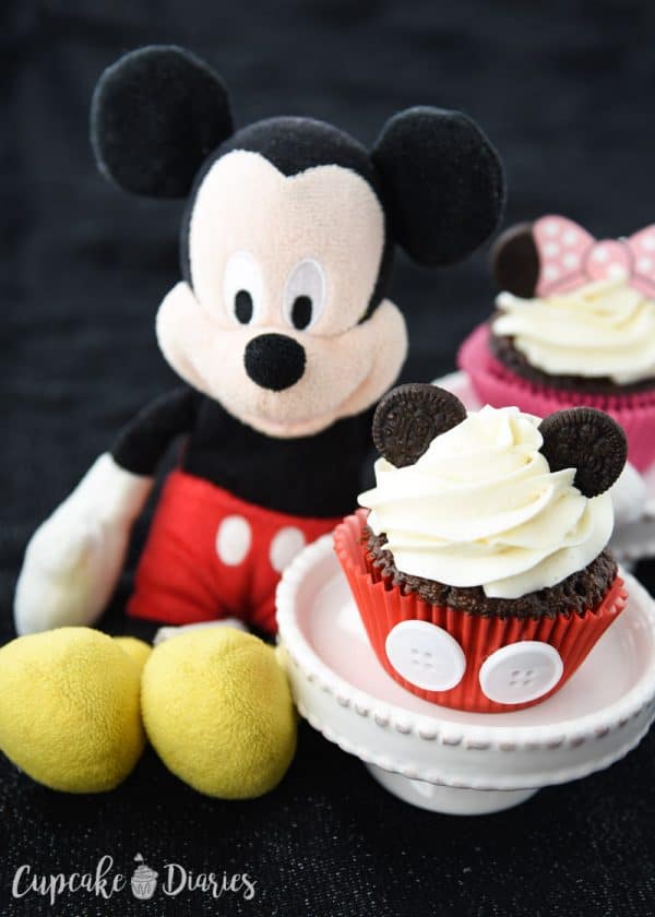 Mickey and Minnie Cupcakes - Cupcake Diaries