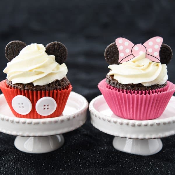 Mickey and Minnie Cupcakes - Cupcake Diaries