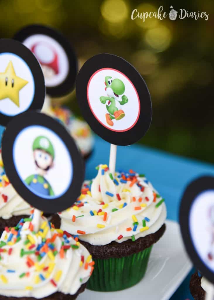 Super Mario Bros. Cupcakes with Free Printable Toppers