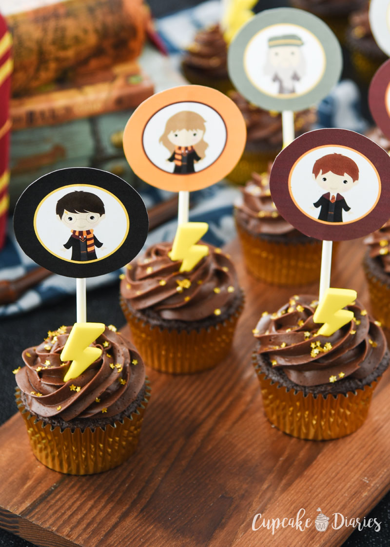 Harry Potter Cupcakes with Printable Toppers - Cupcake Diaries