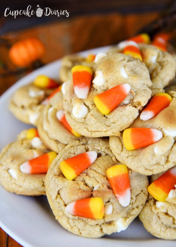 White Chocolate Candy Corn Cookies - Cupcake Diaries